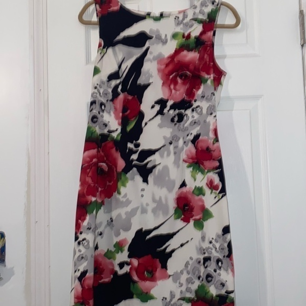 Connected Apparel floral print sleeveless dress